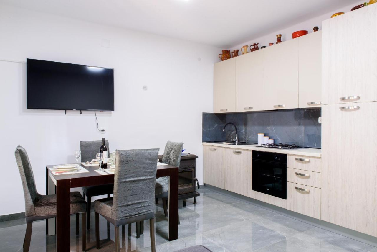 Lu Apartman